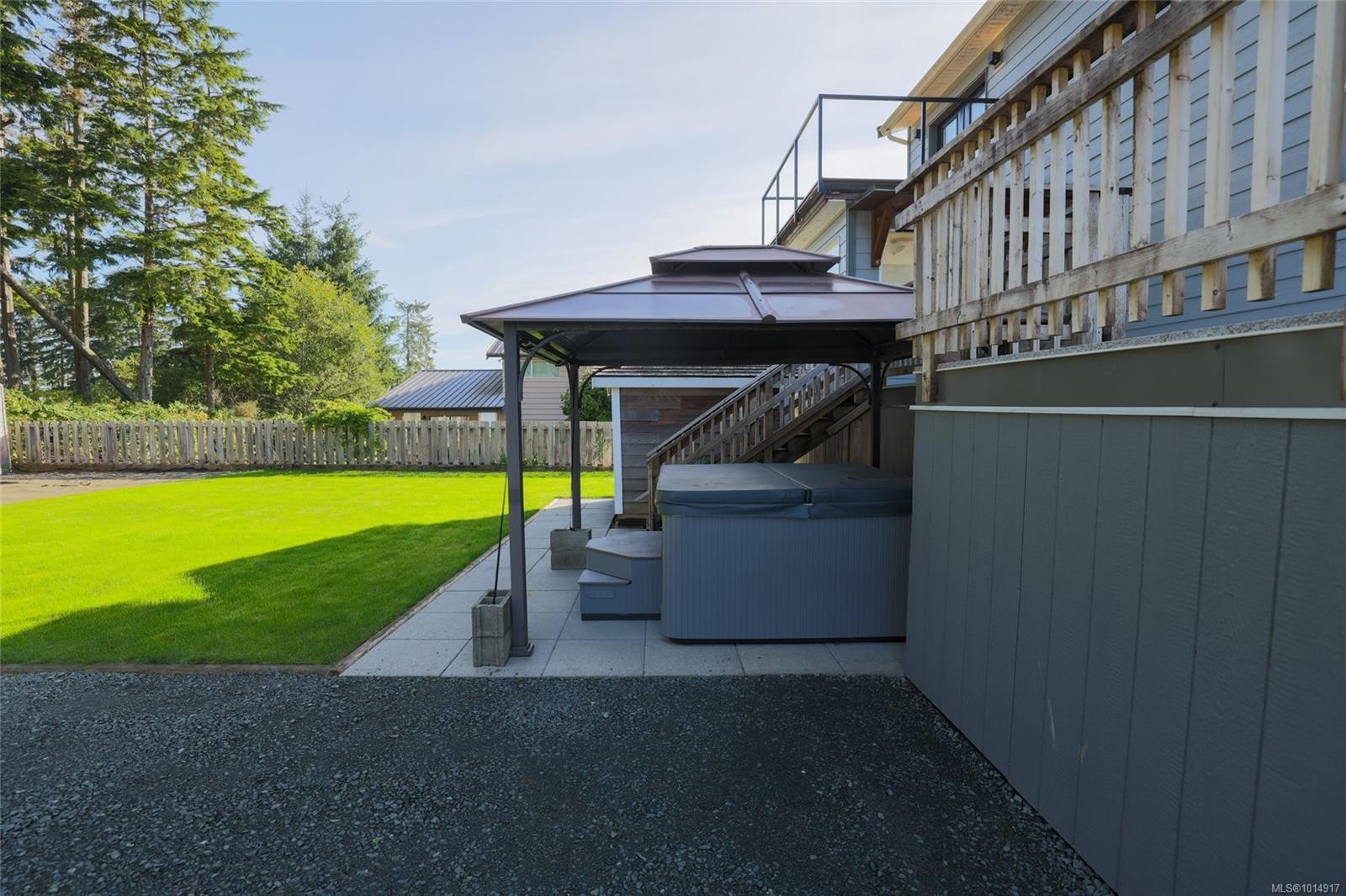 8730 Seaview Dr, Port Hardy, BC