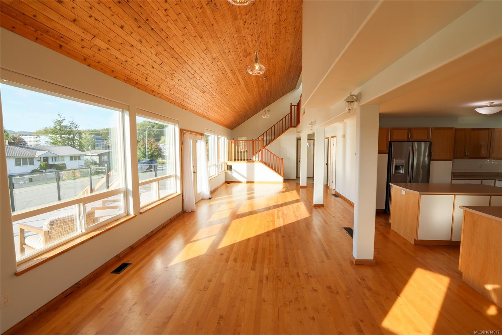 8730 Seaview Dr, Port Hardy, BC