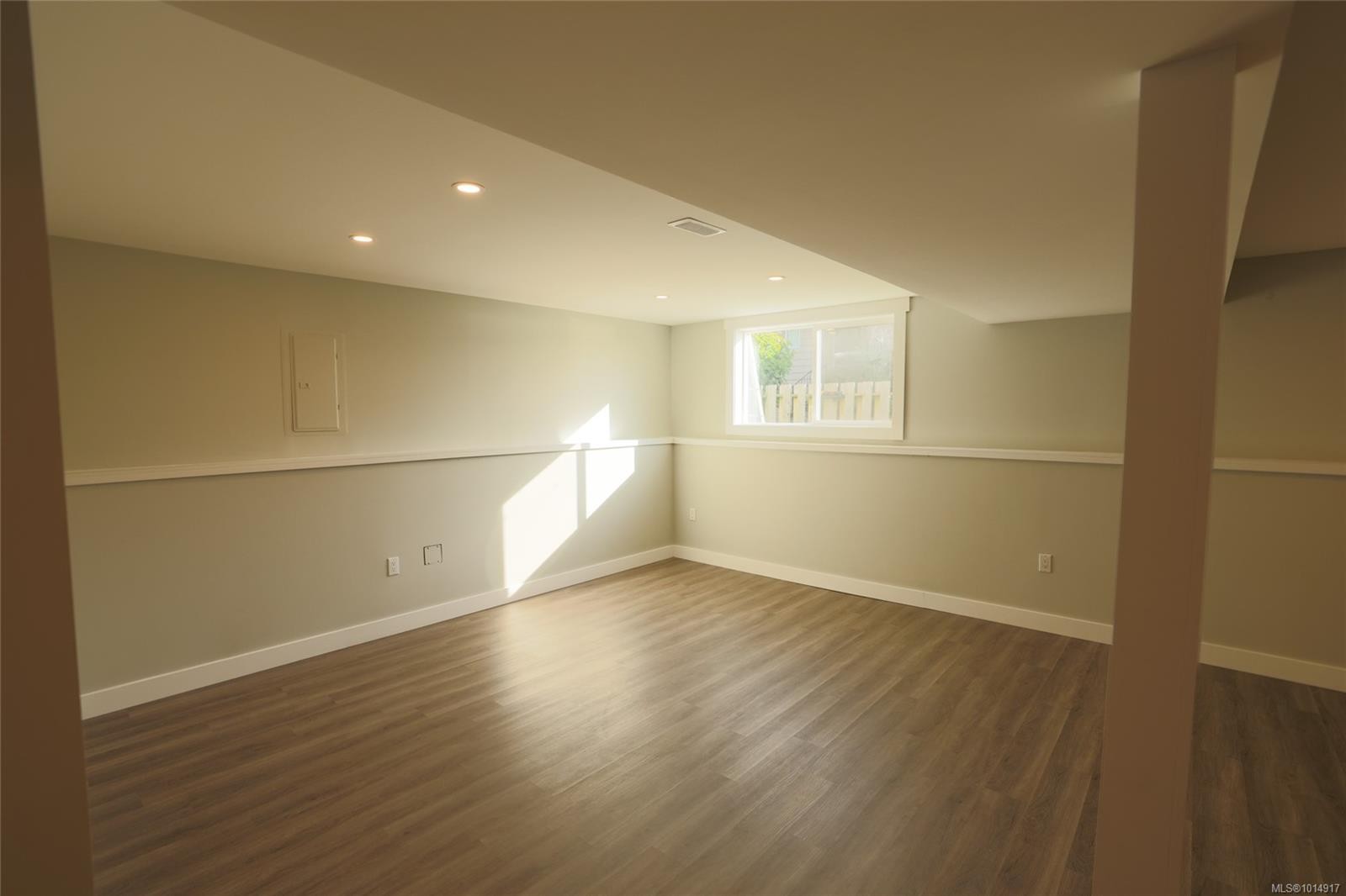 8730 Seaview Dr, Port Hardy, BC