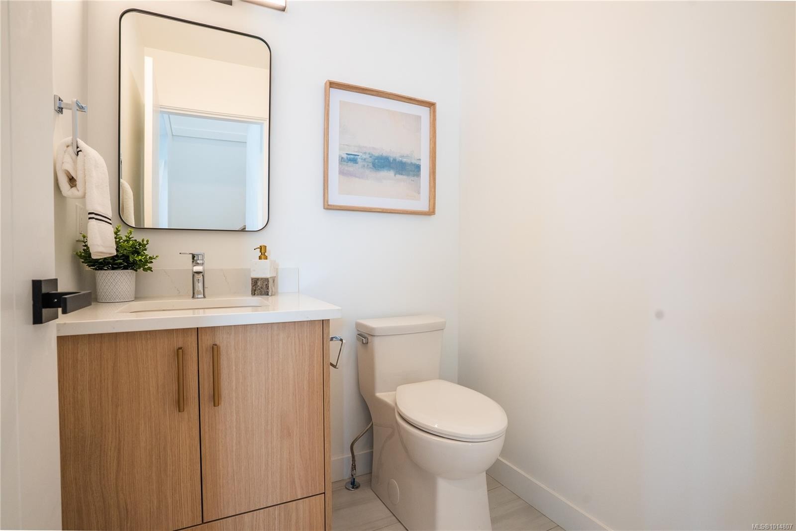 Unit 3-3907 Cedar Hill Rd, Saanich, BC