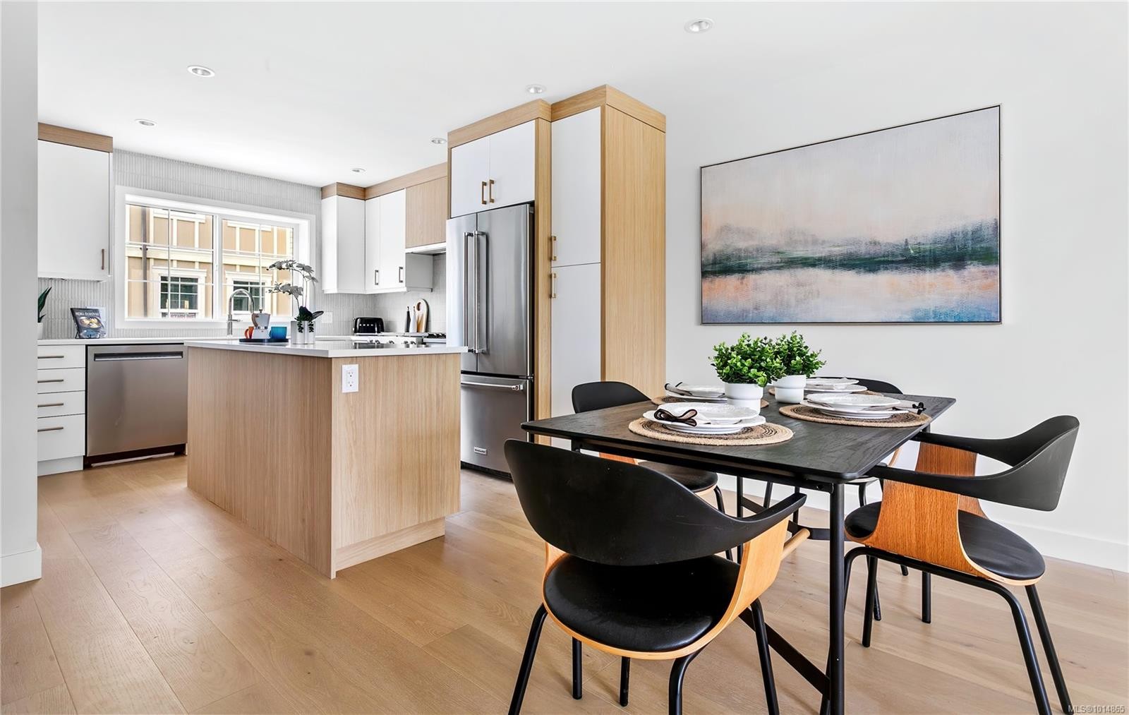 Unit 8-3907 Cedar Hill Rd, Saanich, BC