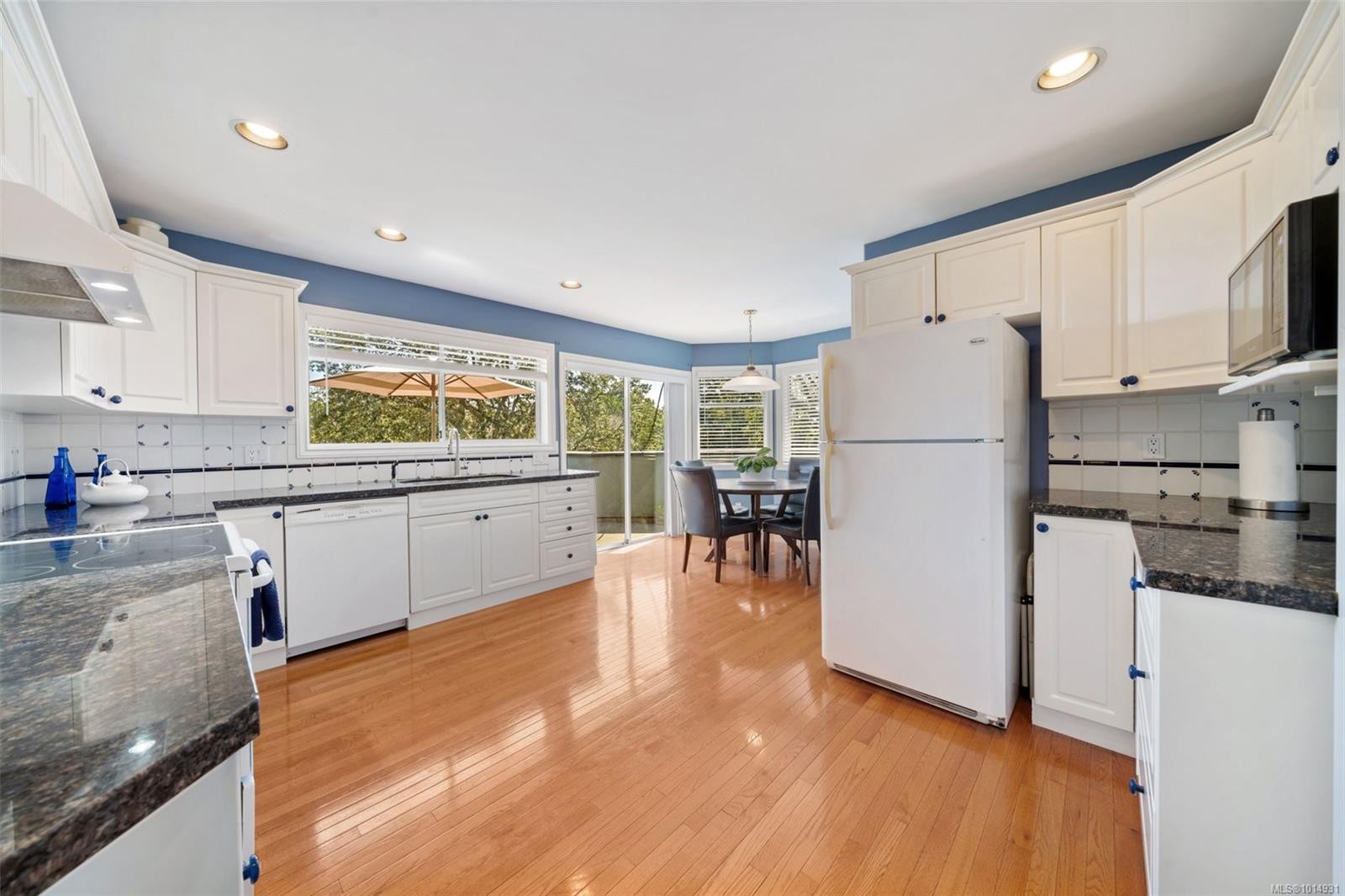 899 Currandale Crt, Saanich, BC