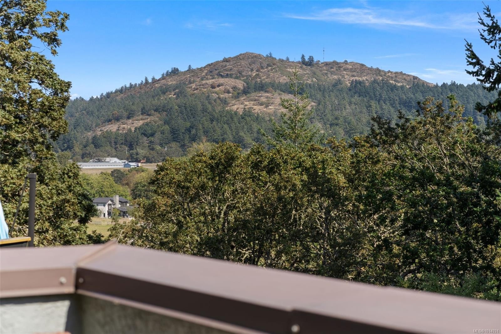 899 Currandale Crt, Saanich, BC