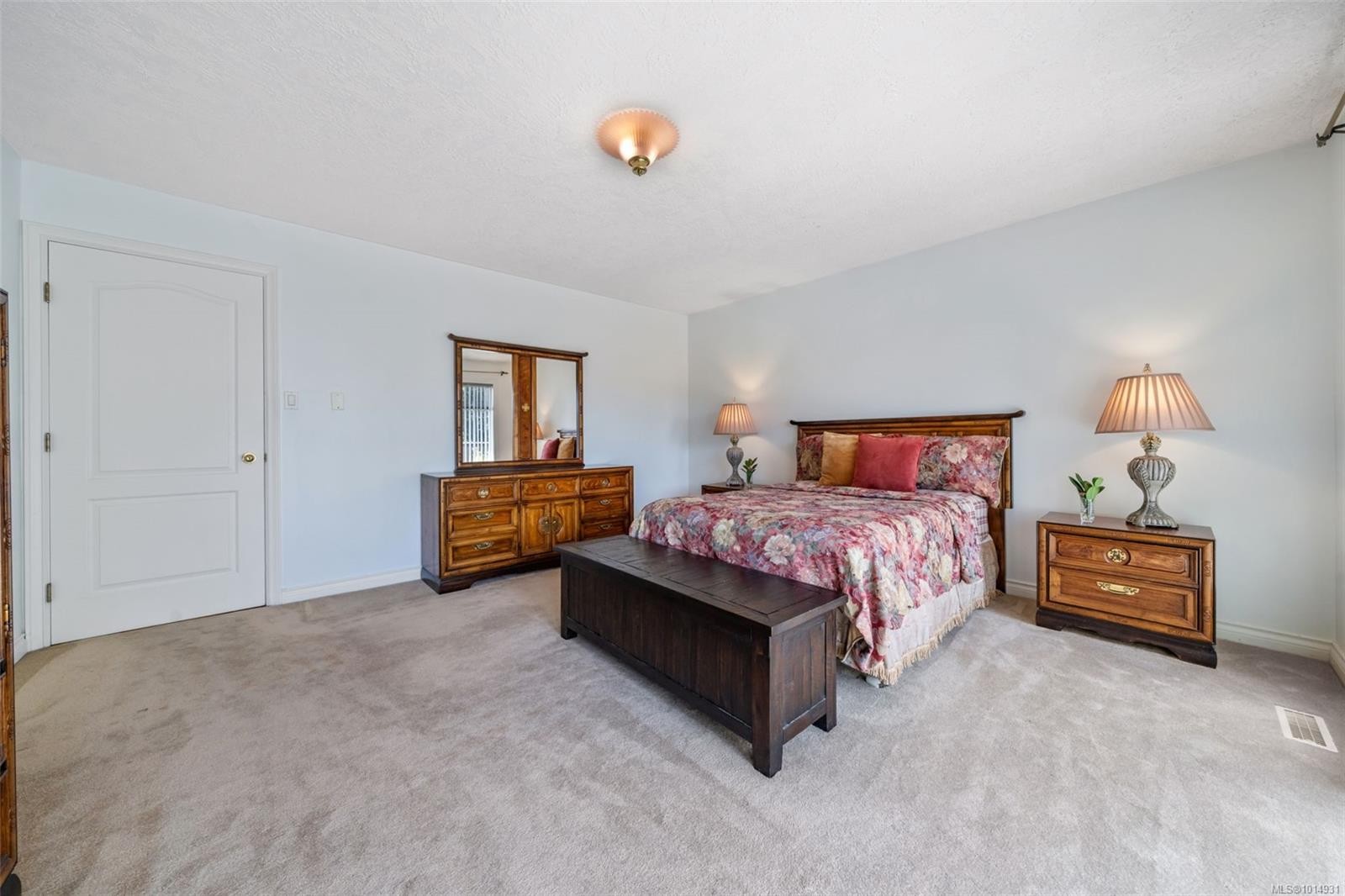 899 Currandale Crt, Saanich, BC