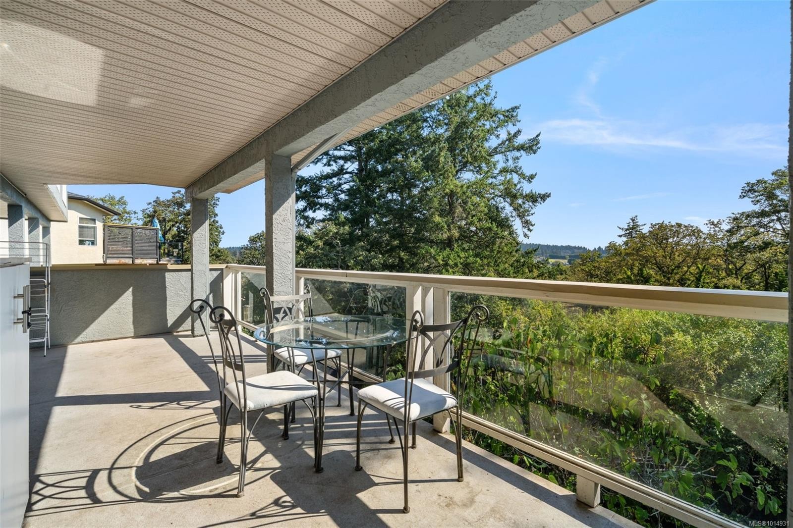 899 Currandale Crt, Saanich, BC