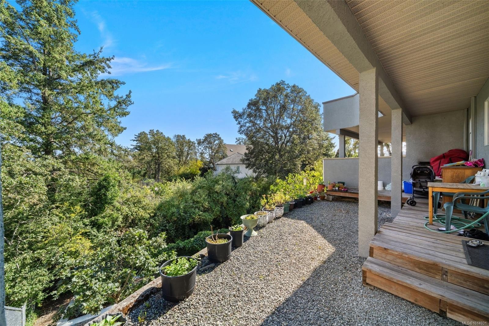 899 Currandale Crt, Saanich, BC