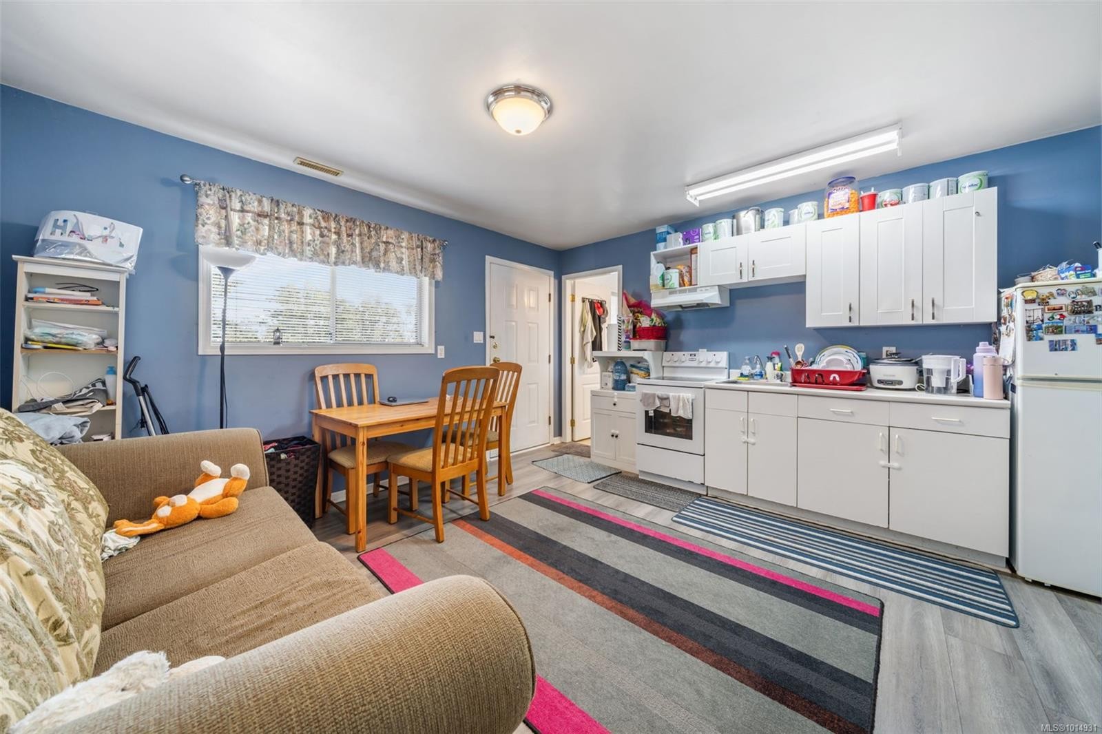 899 Currandale Crt, Saanich, BC