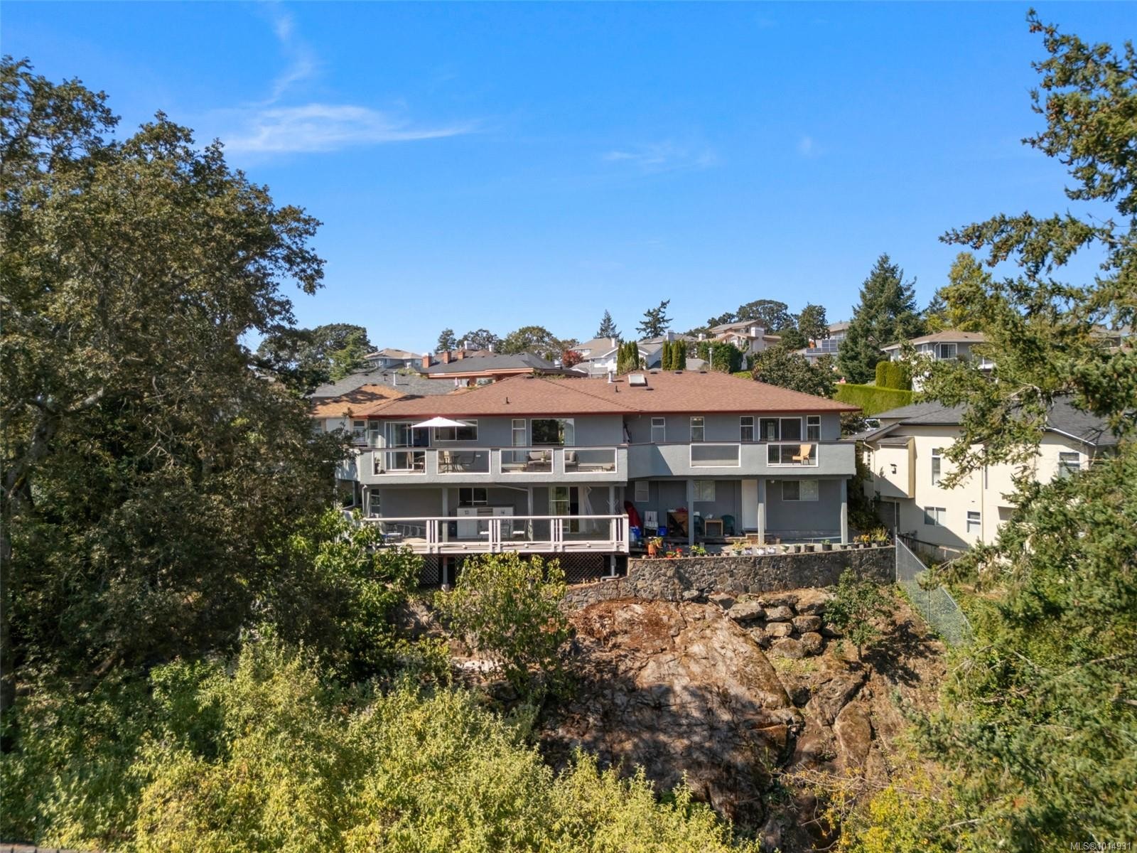 899 Currandale Crt, Saanich, BC