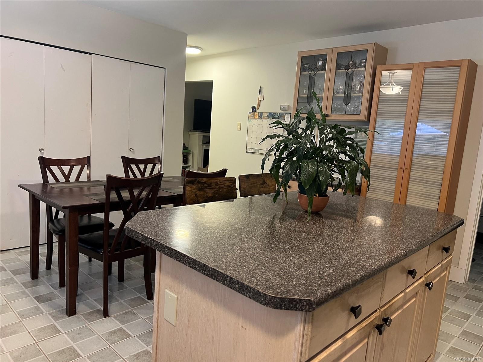 2262 Grafton Ave, Coombs, BC