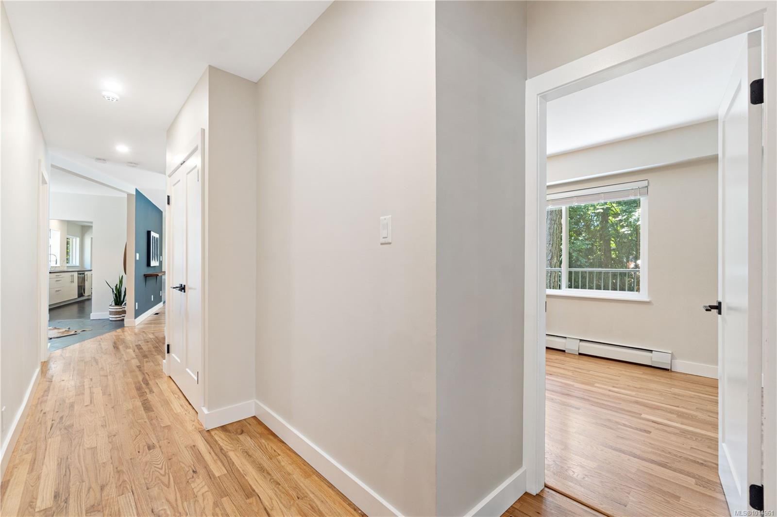 3365 Departure Bay Rd, Nanaimo, BC