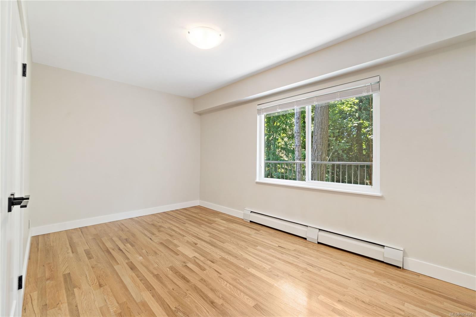 3365 Departure Bay Rd, Nanaimo, BC