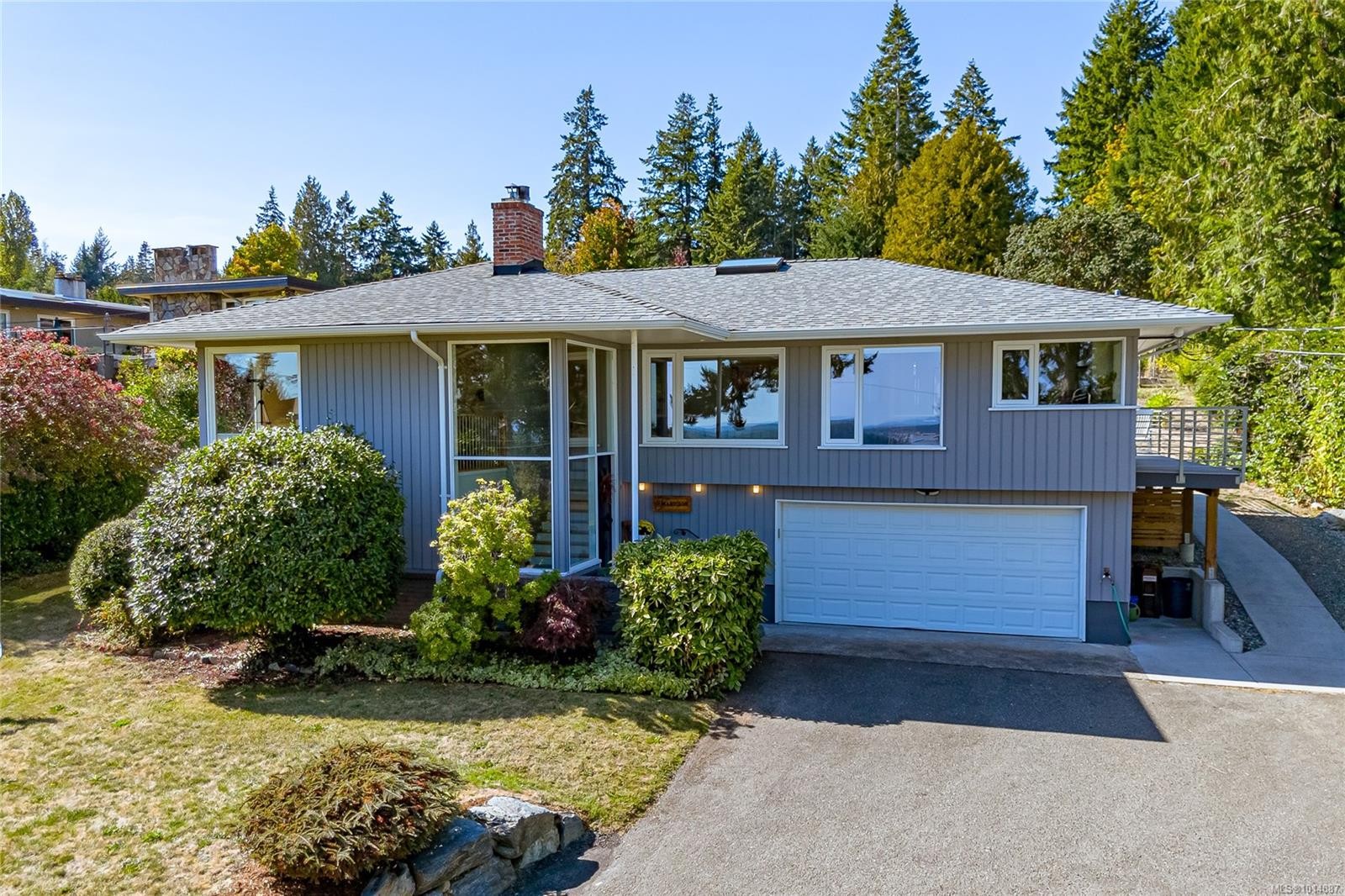 8650 Emard Terr, North Saanich, BC