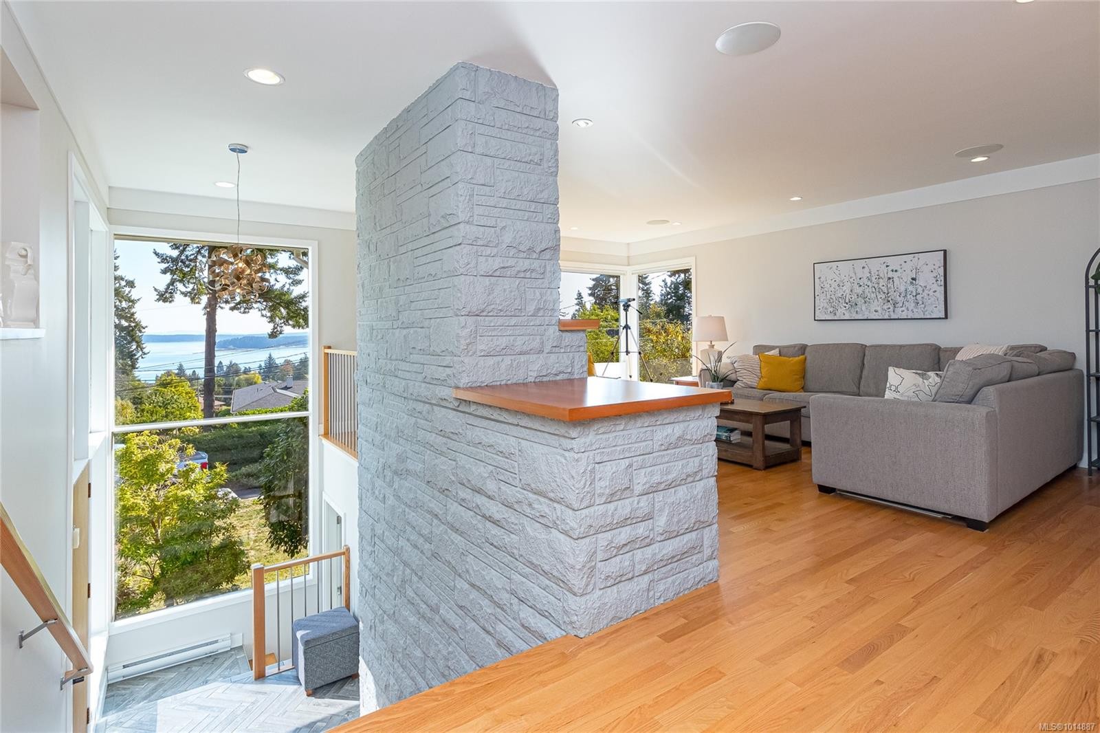 8650 Emard Terr, North Saanich, BC