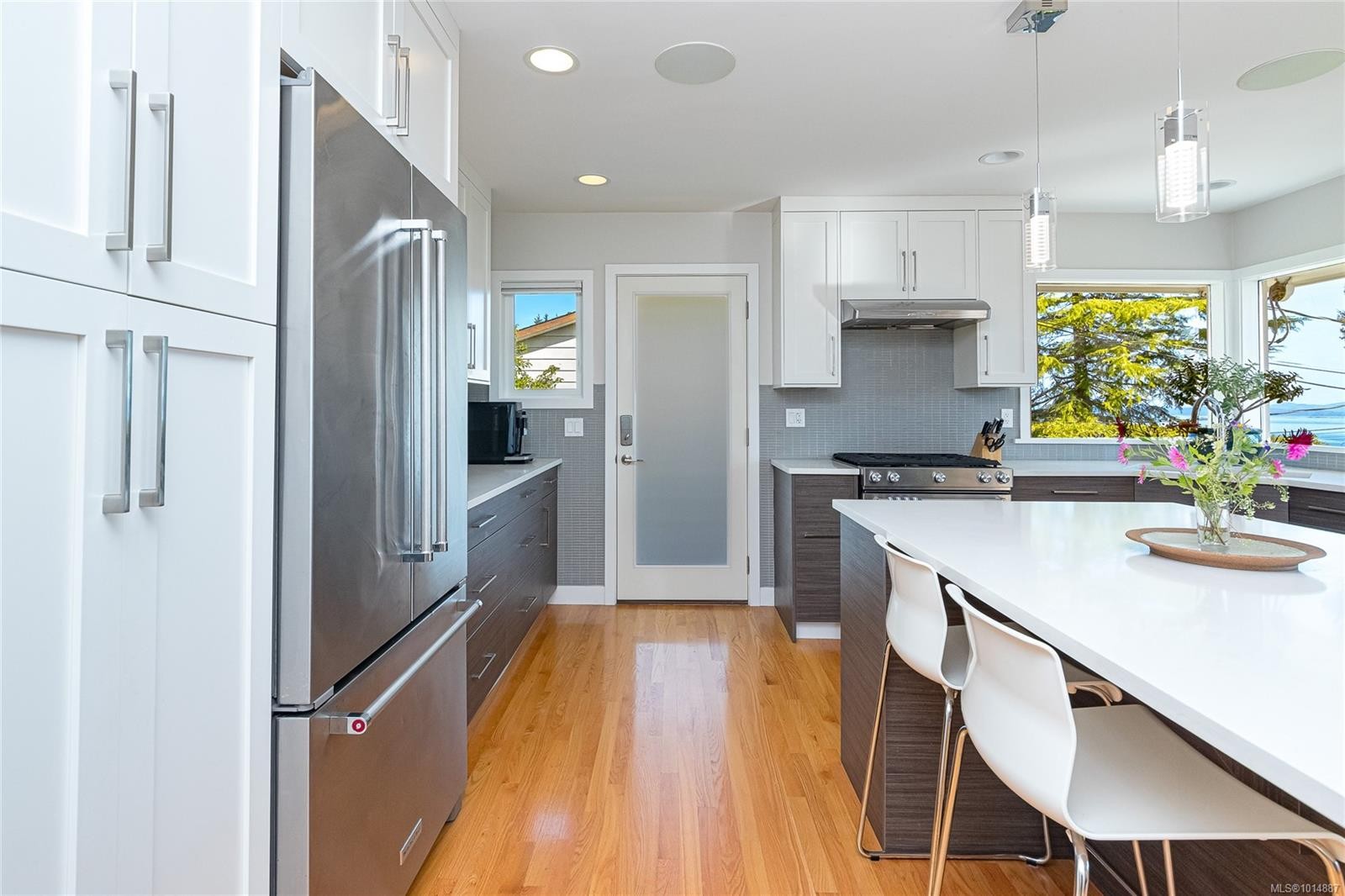 8650 Emard Terr, North Saanich, BC