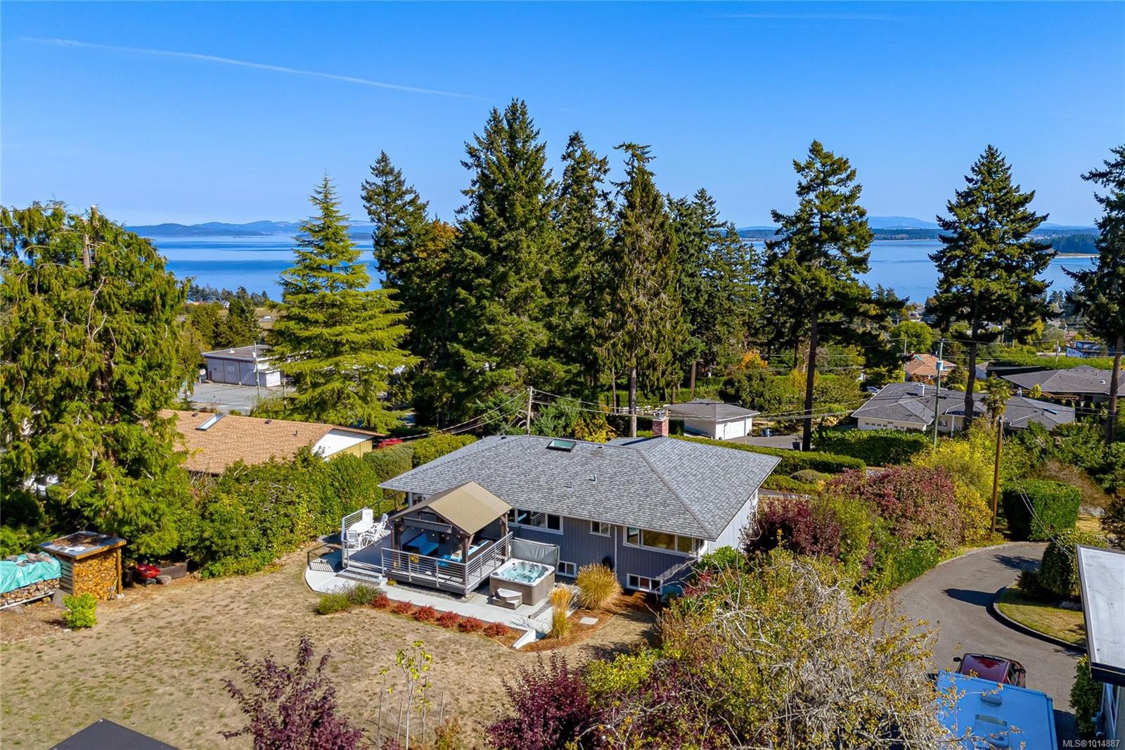 8650 Emard Terr, North Saanich, BC