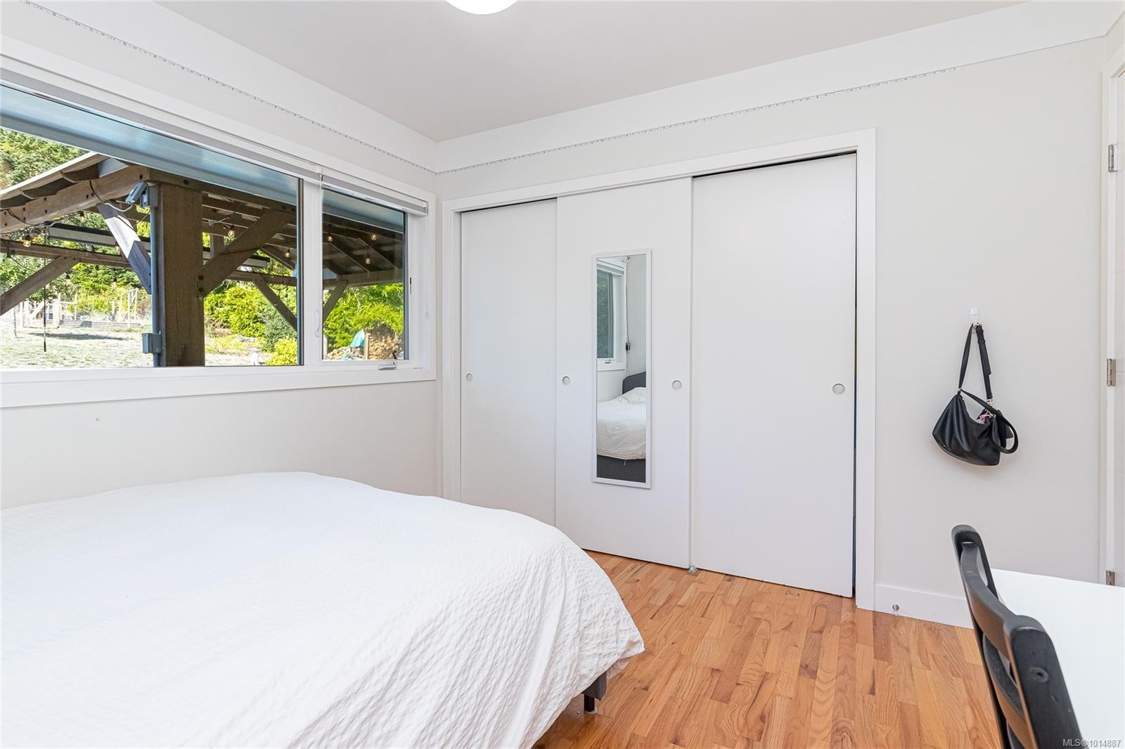 8650 Emard Terr, North Saanich, BC