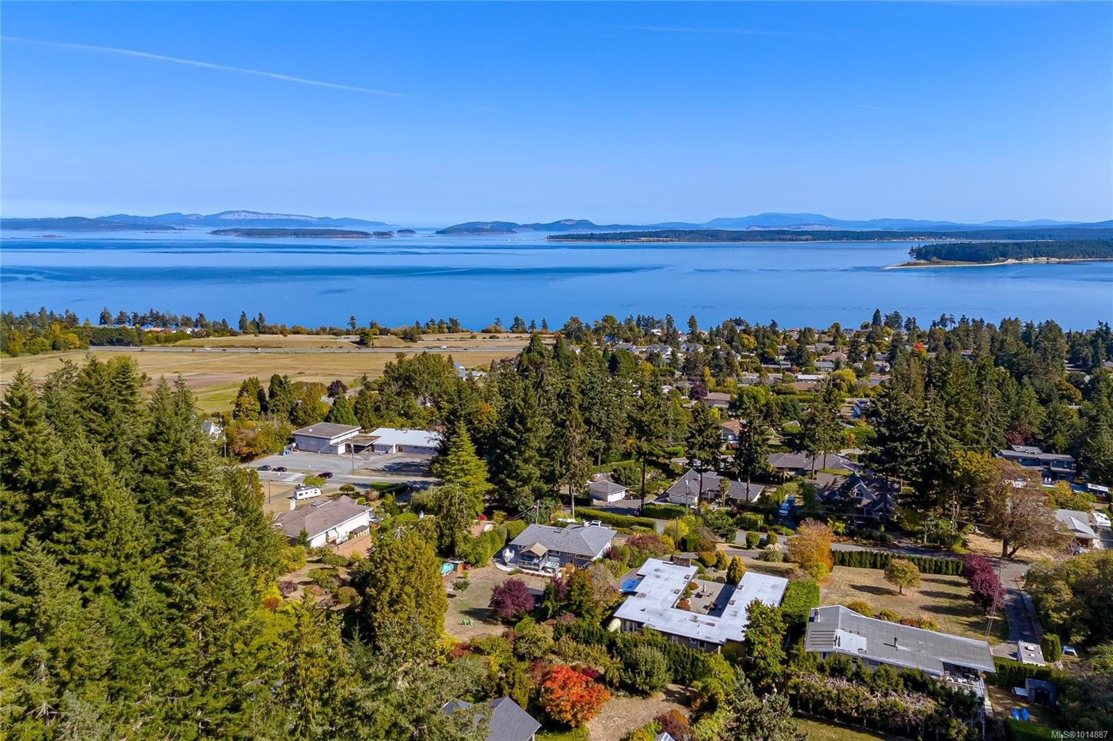 8650 Emard Terr, North Saanich, BC