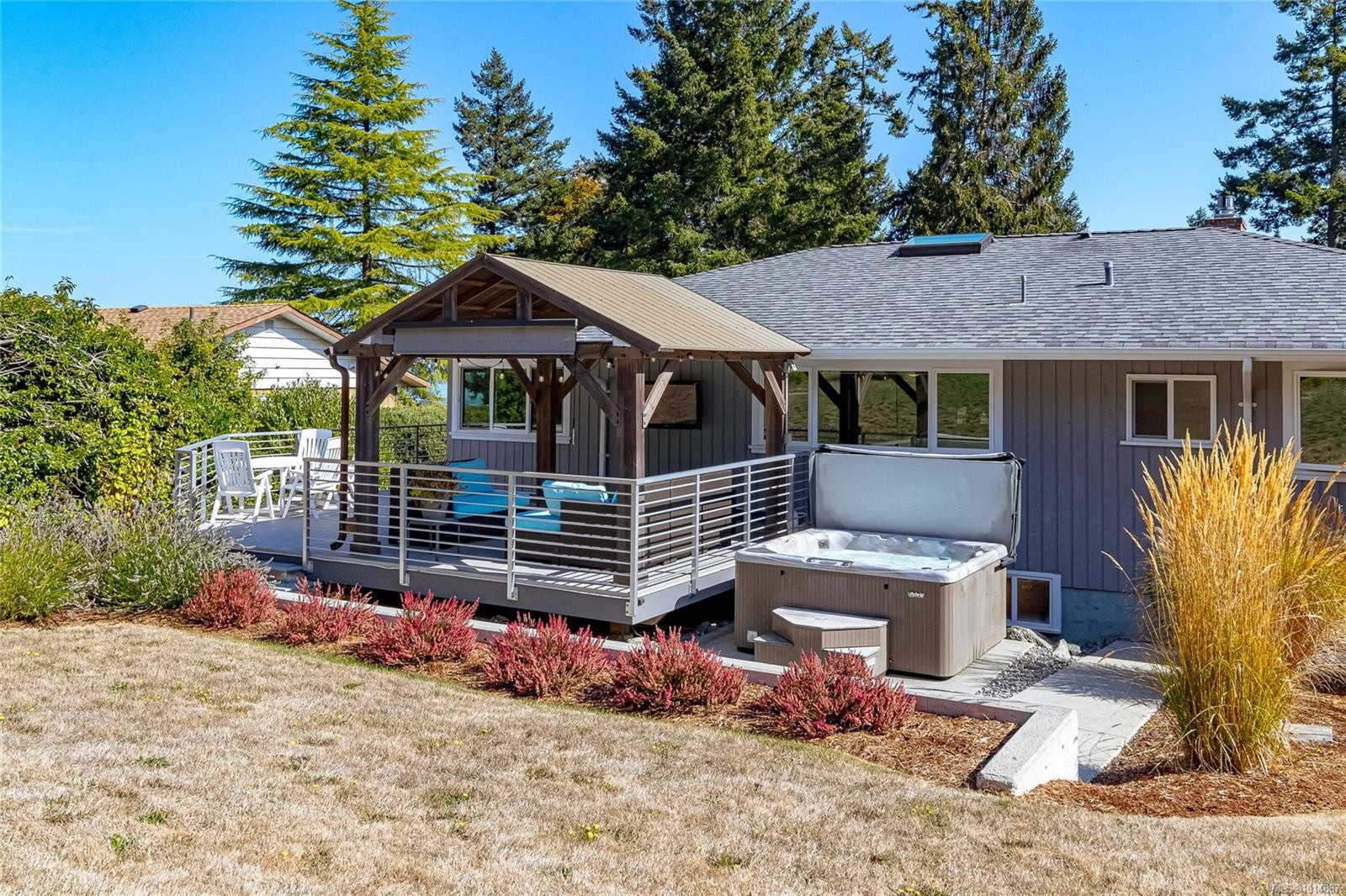 8650 Emard Terr, North Saanich, BC