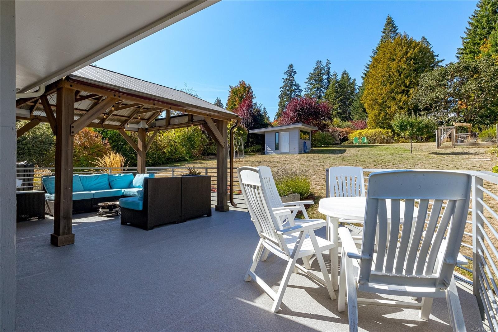 8650 Emard Terr, North Saanich, BC