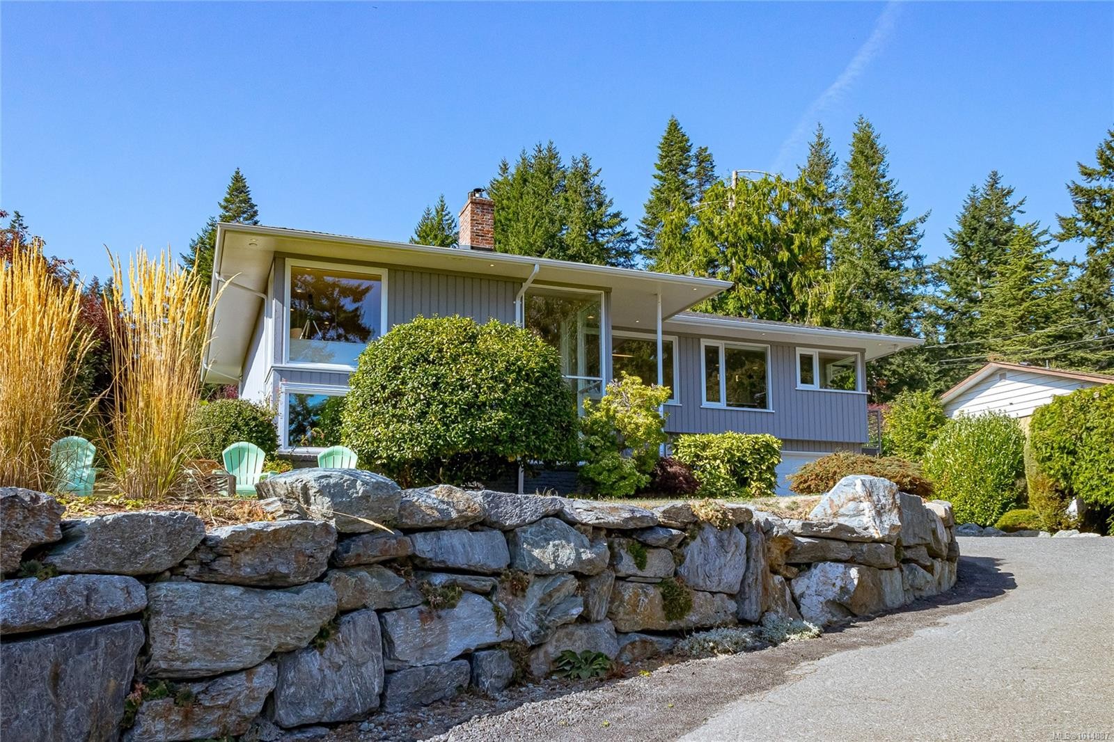 8650 Emard Terr, North Saanich, BC