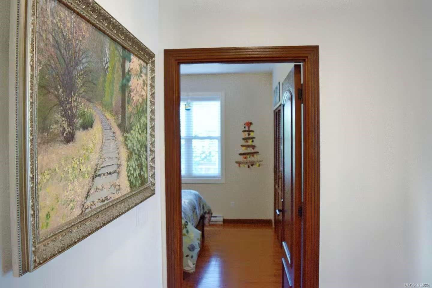 4037 Nelthorpe St, Saanich, BC