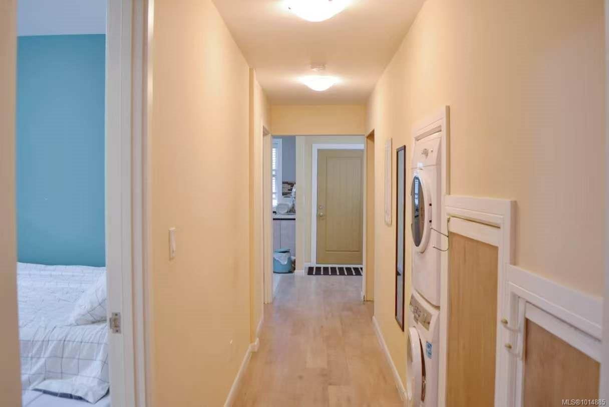 4037 Nelthorpe St, Saanich, BC