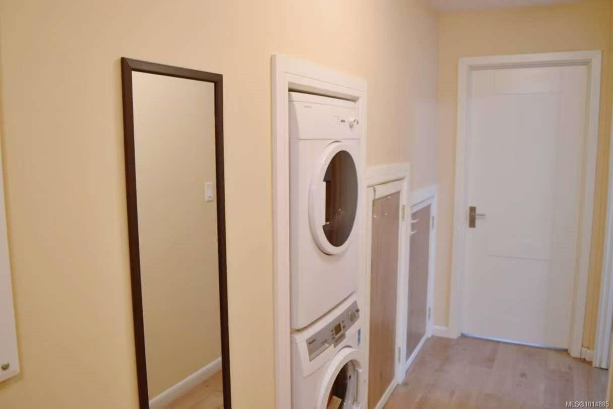 4037 Nelthorpe St, Saanich, BC