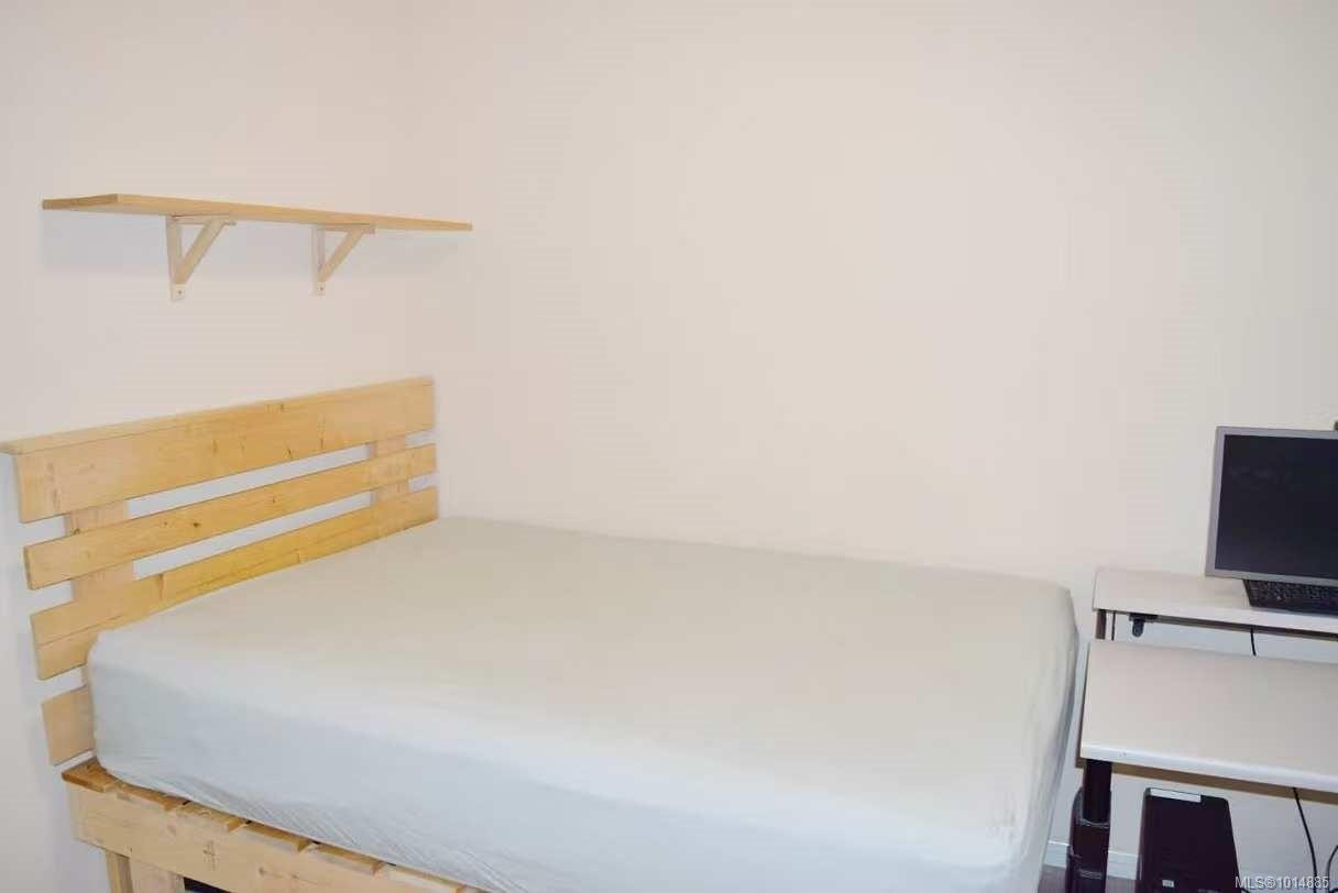 4037 Nelthorpe St, Saanich, BC