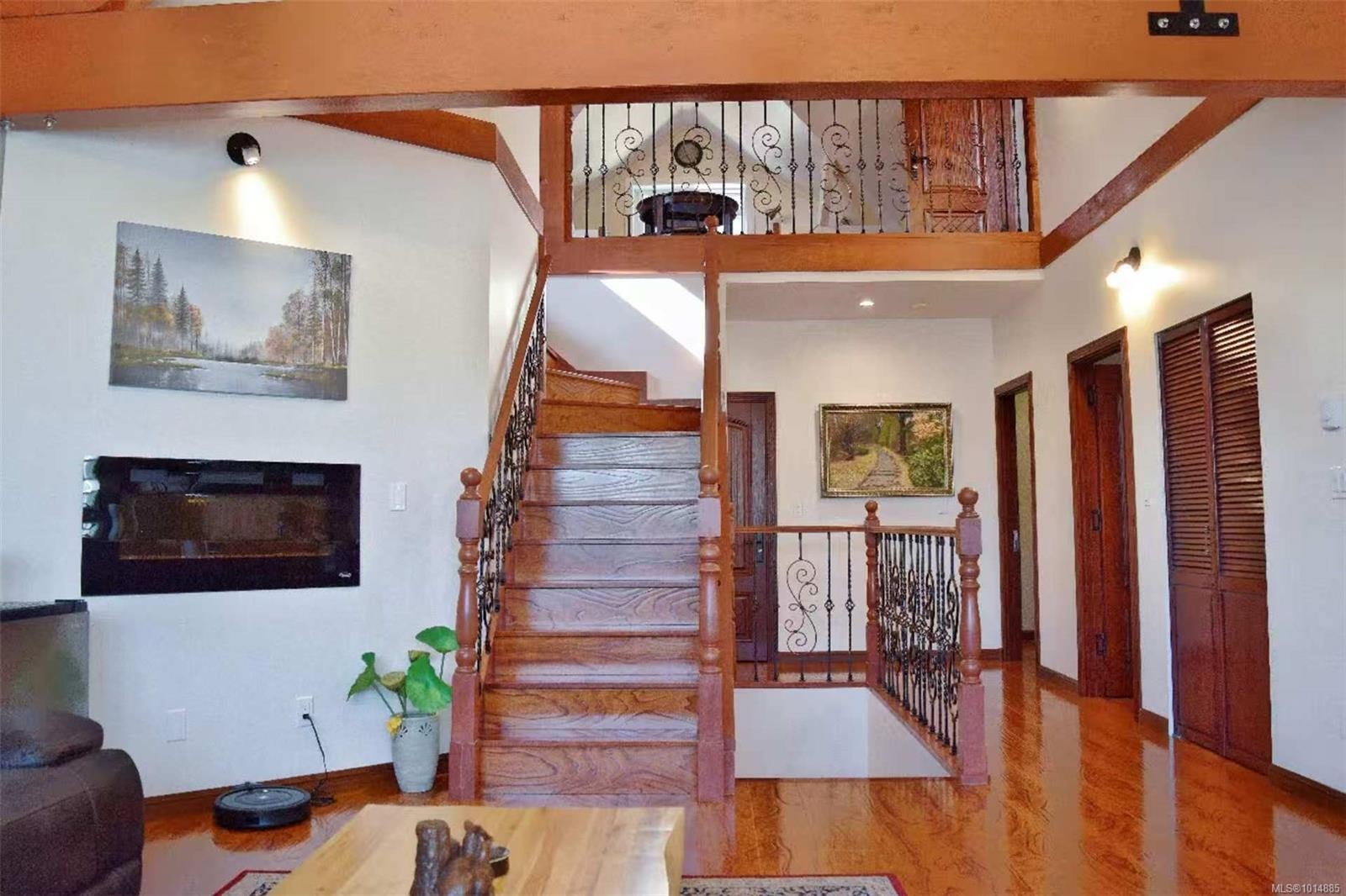 4037 Nelthorpe St, Saanich, BC