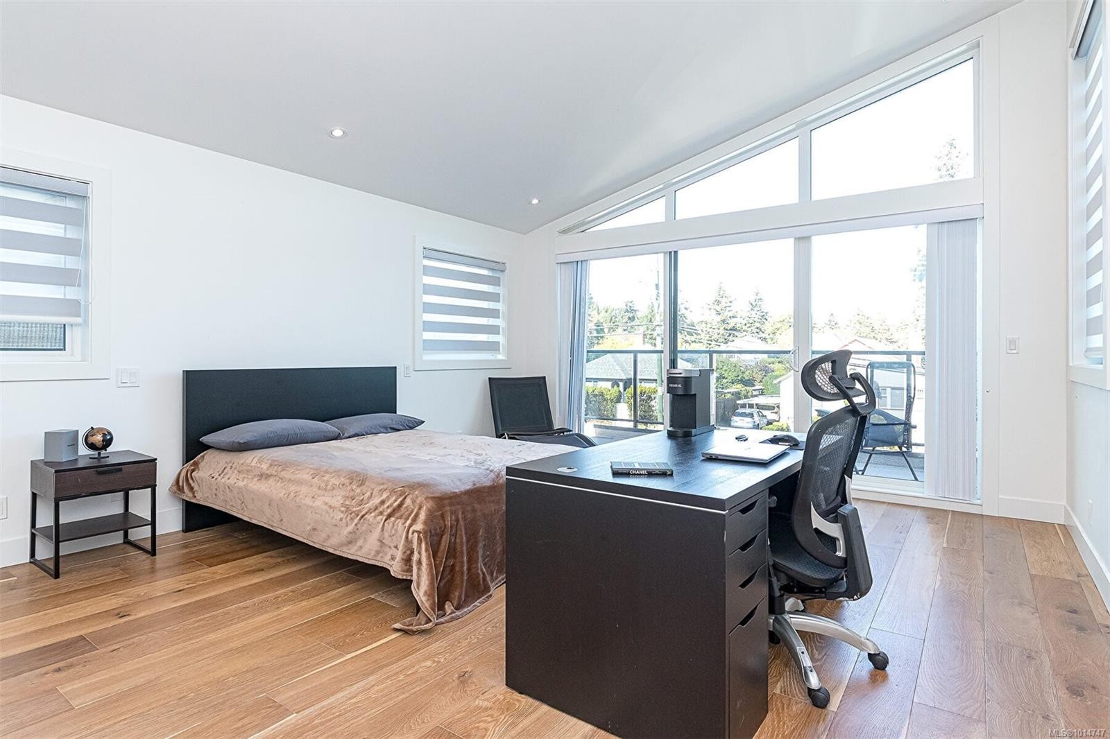 2555 Sinclair Rd, Saanich, BC