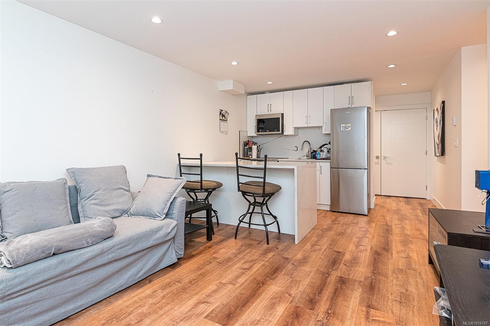 2555 Sinclair Rd, Saanich, BC