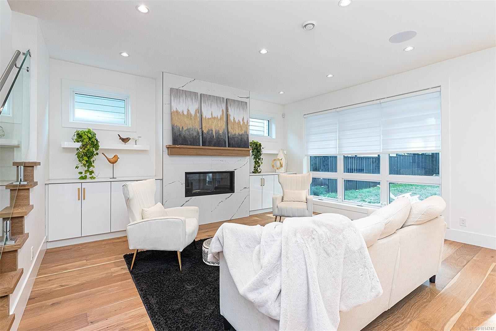 2555 Sinclair Rd, Saanich, BC