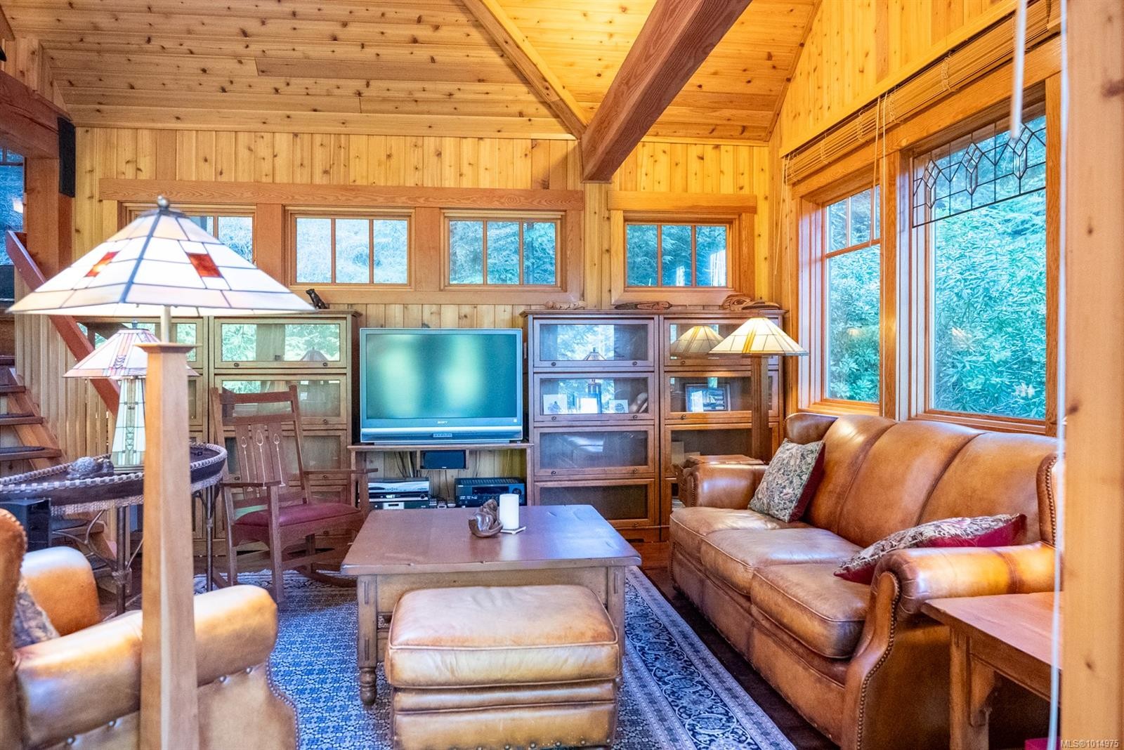 8807 Ainslie Point Rd, Pender Island, BC