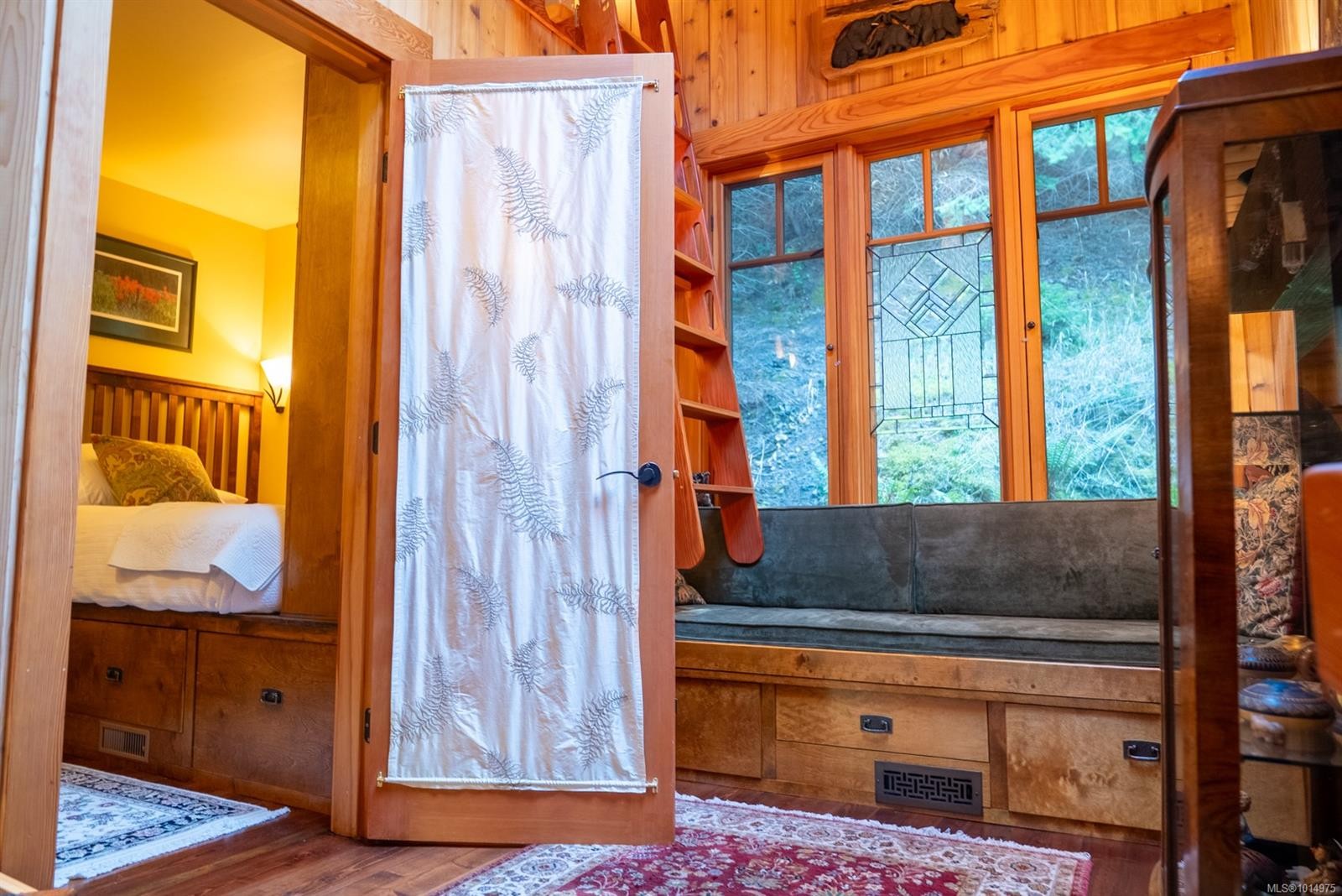 8807 Ainslie Point Rd, Pender Island, BC