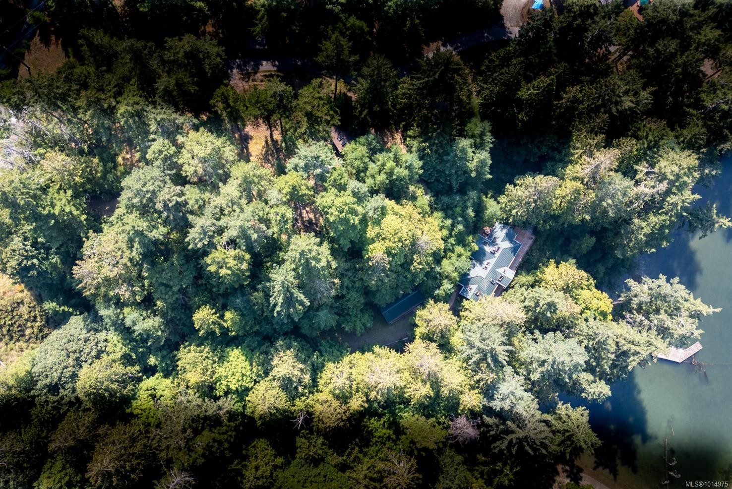 8807 Ainslie Point Rd, Pender Island, BC