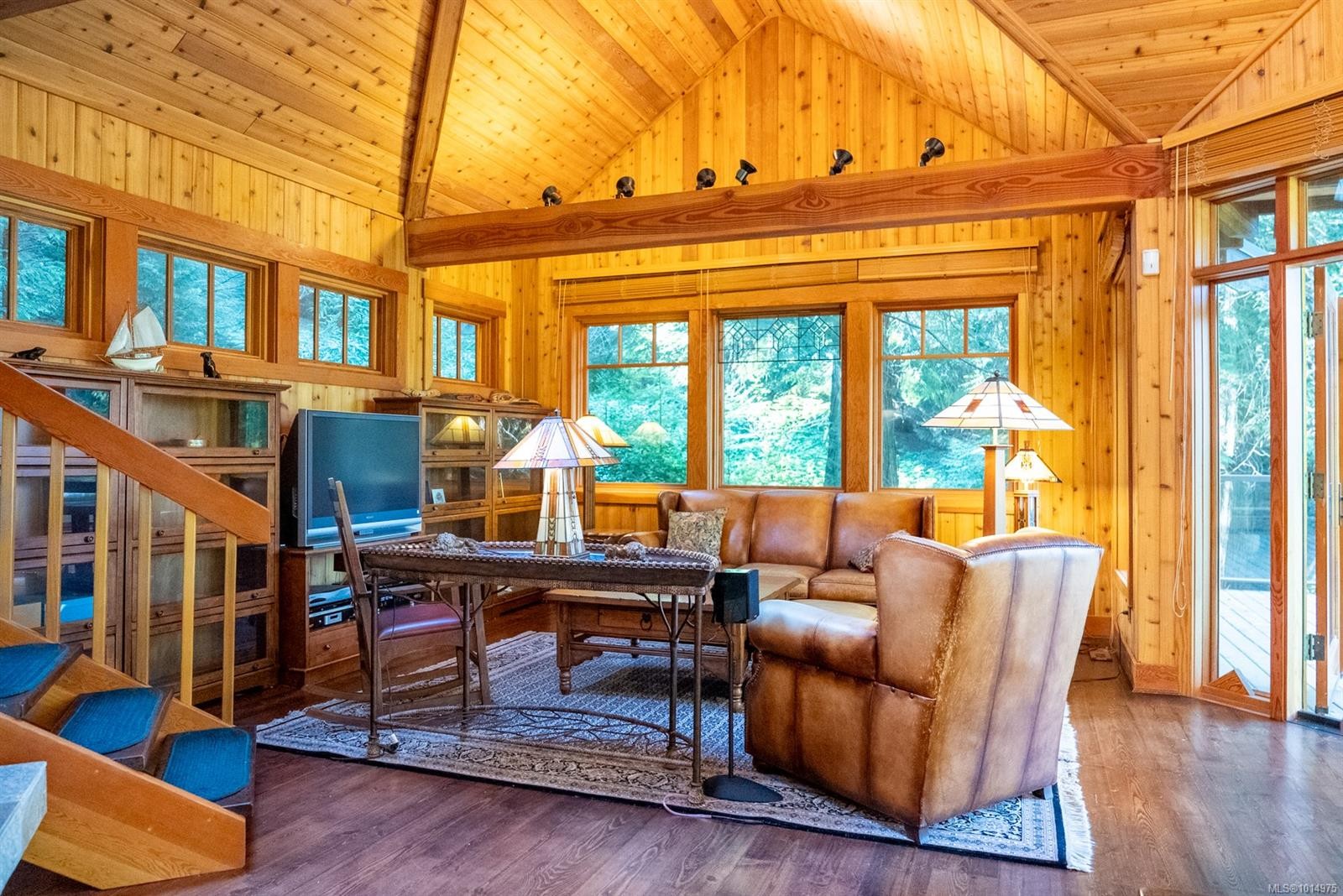 8807 Ainslie Point Rd, Pender Island, BC