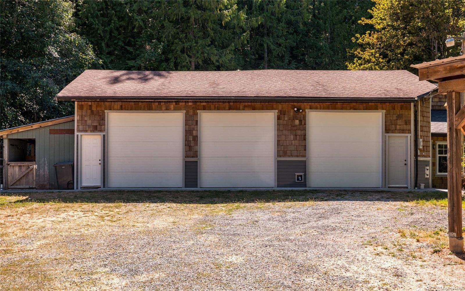 2656 Moncur Rd, Shawnigan Lake, BC