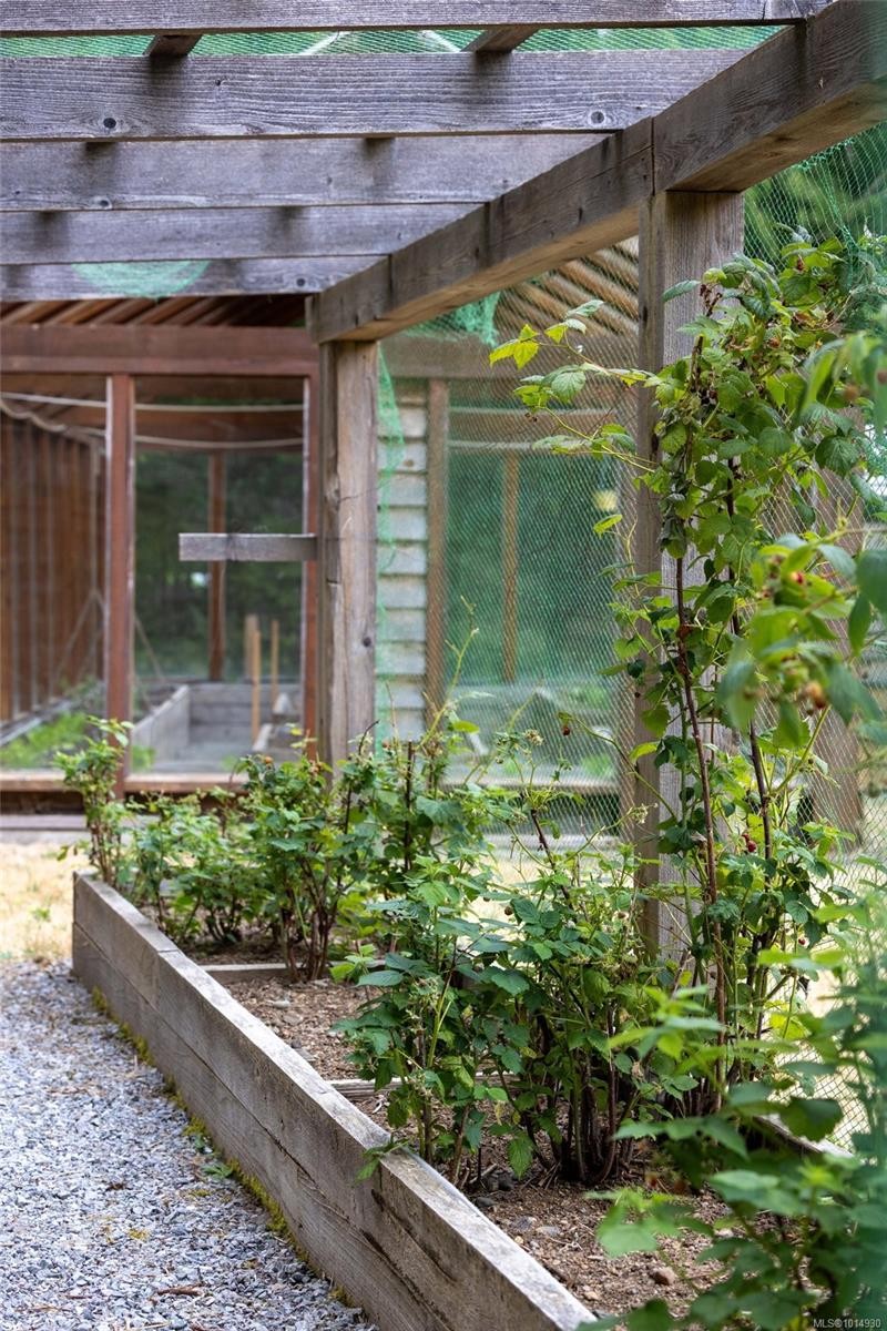 2656 Moncur Rd, Shawnigan Lake, BC