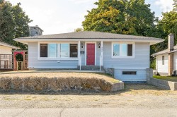 9992 Beach Dr Chemainus, BC V0R 1K1