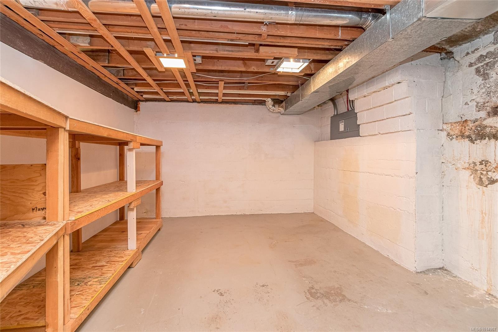 9992 Beach Dr, Chemainus, BC