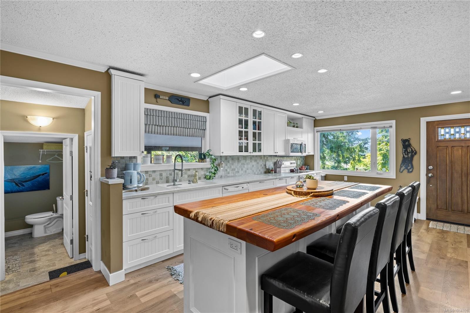 1470 Marina Way, Nanoose Bay, BC