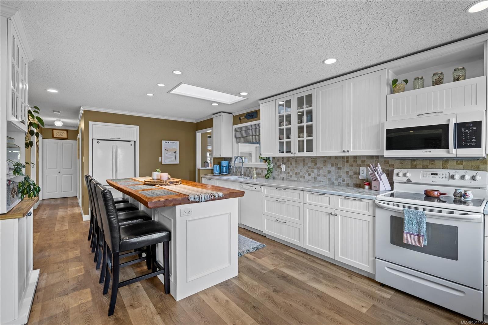 1470 Marina Way, Nanoose Bay, BC