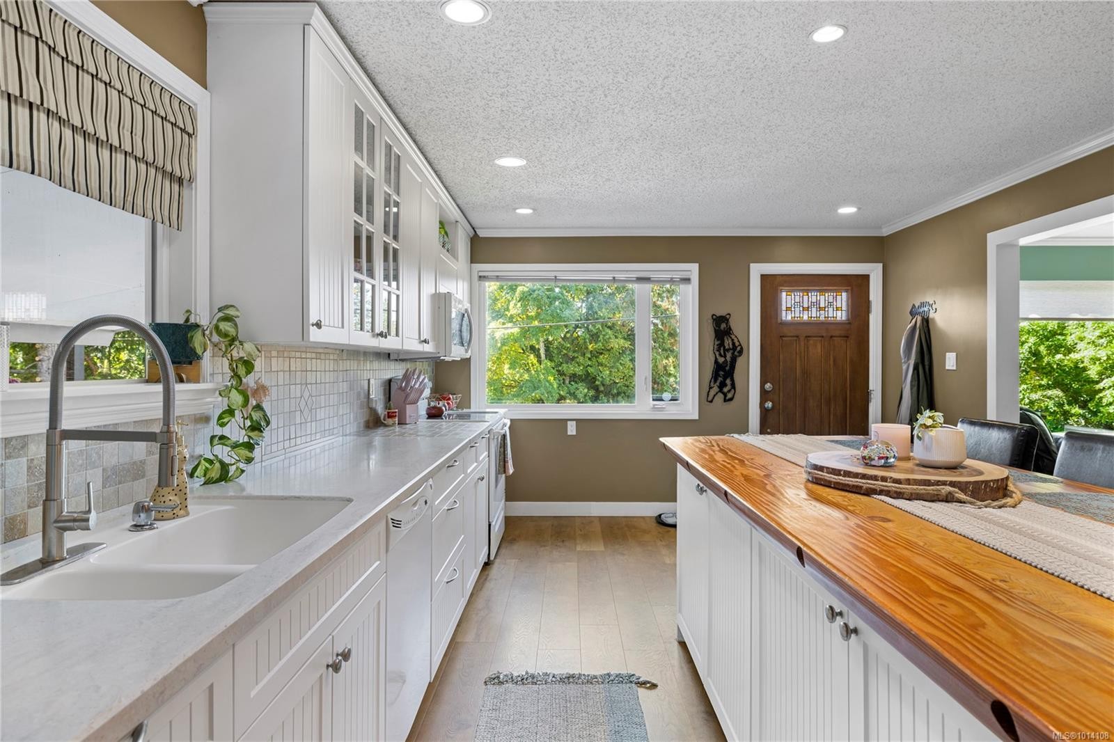 1470 Marina Way, Nanoose Bay, BC