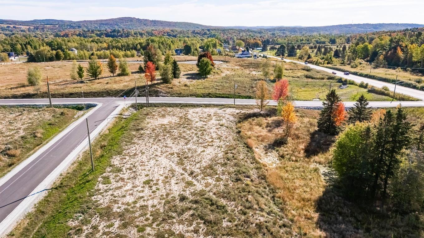 Aerial photo - Rue Étienne-Desmarteau, Sherbrooke (Brompton/Rock Forest/Saint-Élie/Deauville), QC