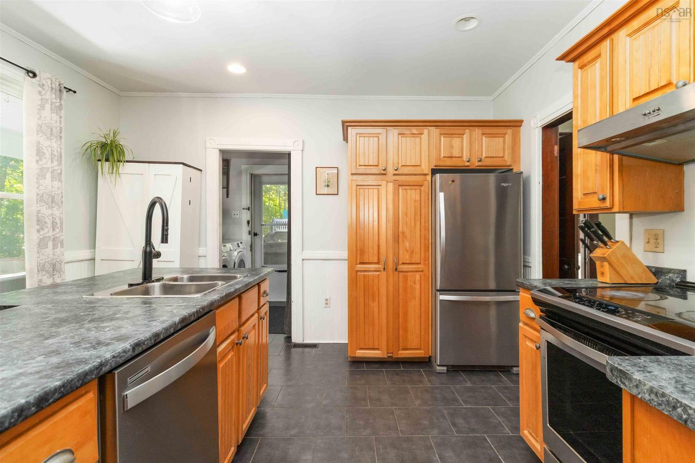 61 York Street, Bridgewater, NS