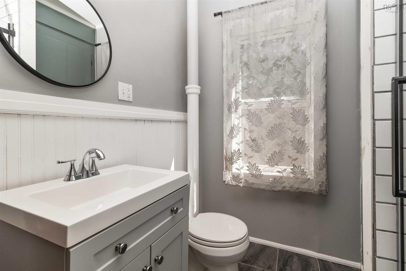 61 York Street, Bridgewater, NS