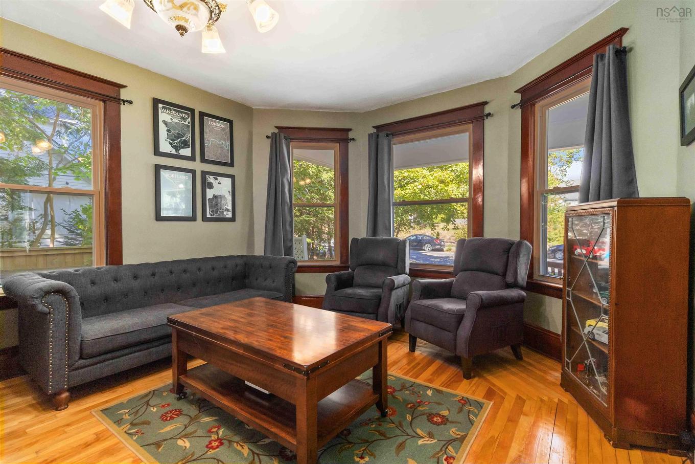 61 York Street, Bridgewater, NS