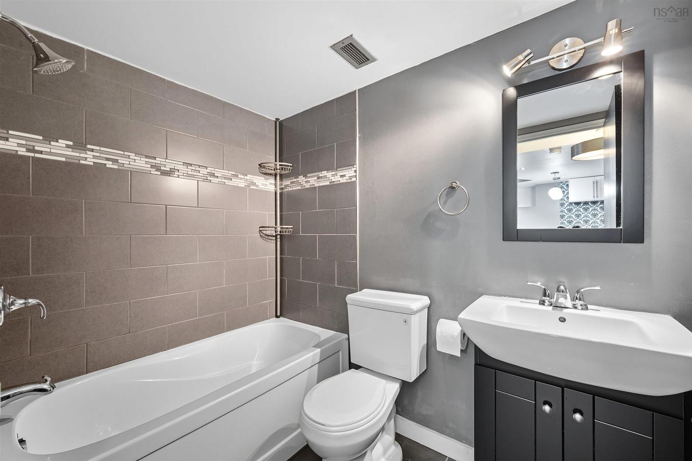 1101 6369 Coburg Road, South End, NS