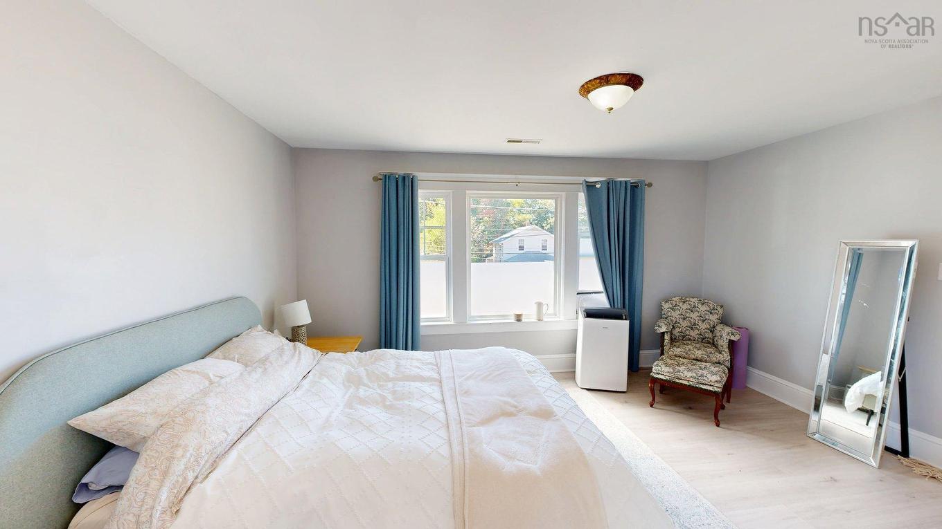 1518/1520 Bridge Street, Kingston, NS