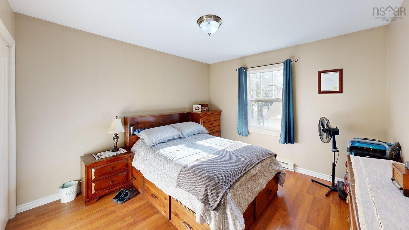 1518/1520 Bridge Street, Kingston, NS